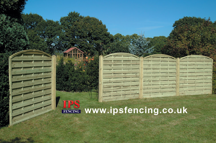E Reynolds Fencing