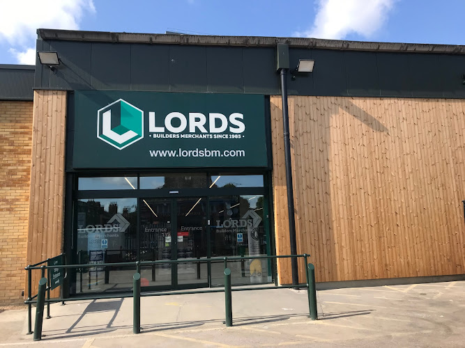 How High Can a Garden Fence Be