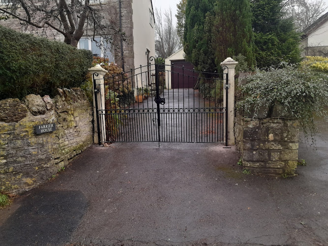 How High Can a Garden Fence Be