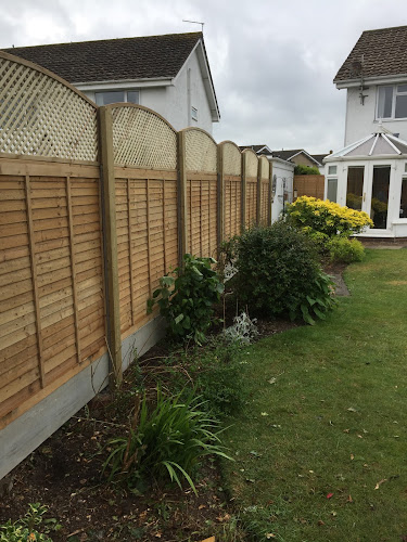 E Reynolds Fencing