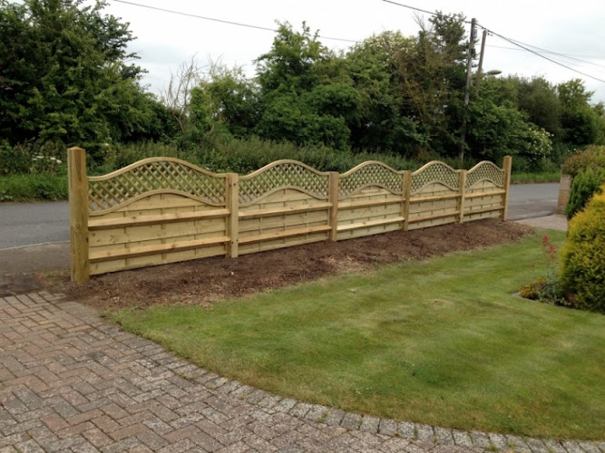 E Reynolds Fencing