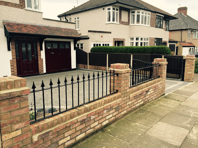 How High Can a Garden Fence Be