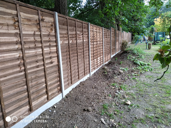 E Reynolds Fencing E Reynolds Fencing