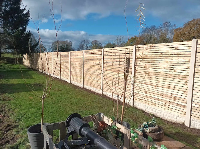 E Reynolds Fencing E Reynolds Fencing
