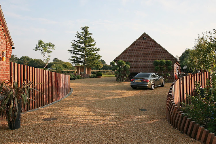 How High Can a Garden Fence Be