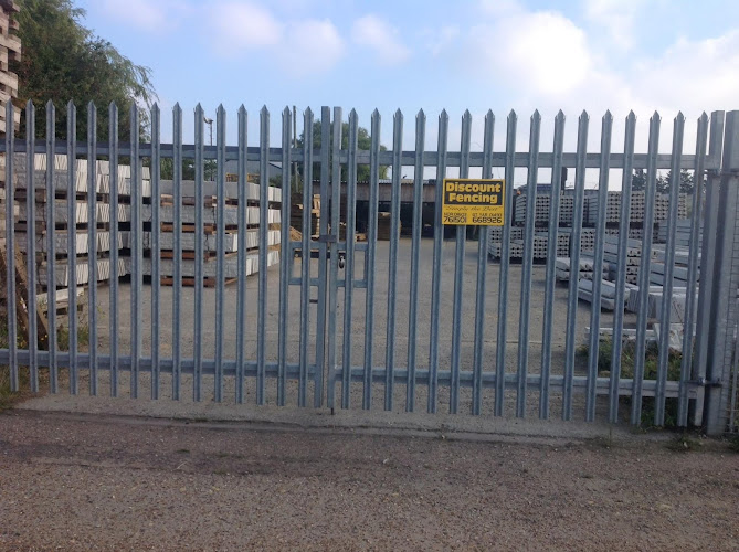 E Reynolds Fencing E Reynolds Fencing