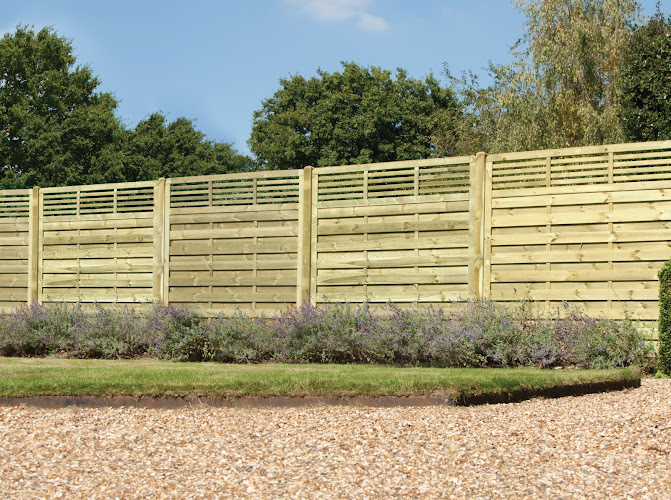 E Reynolds Fencing