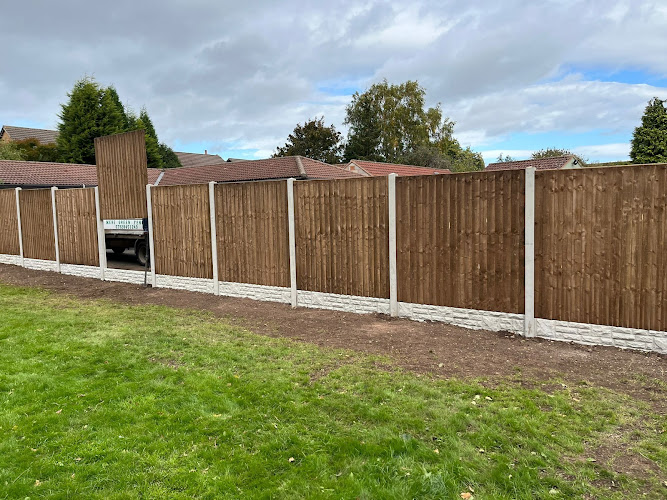 E Reynolds Fencing