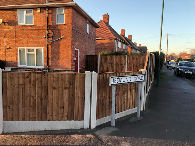 E Reynolds Fencing