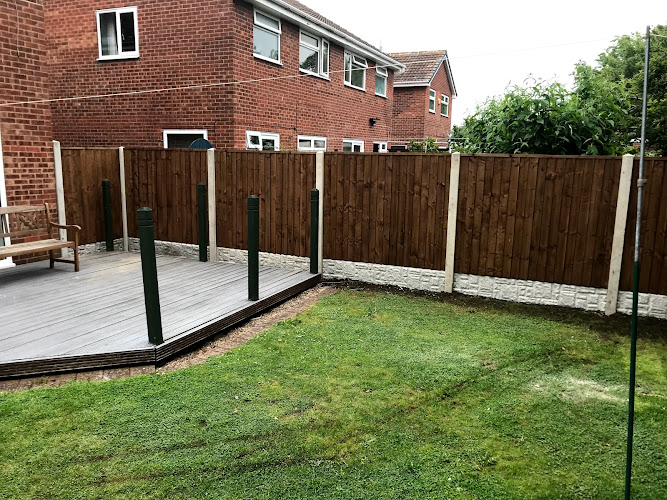 E Reynolds Fencing