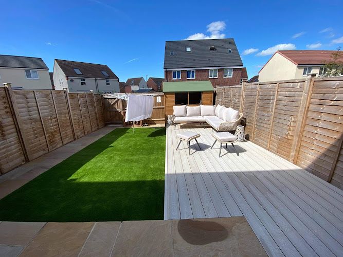 E Reynolds Fencing