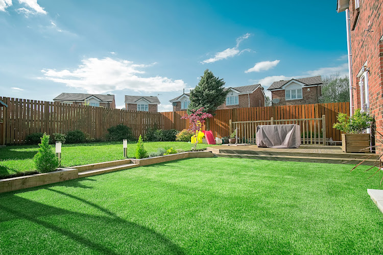 How High Can a Garden Fence Be