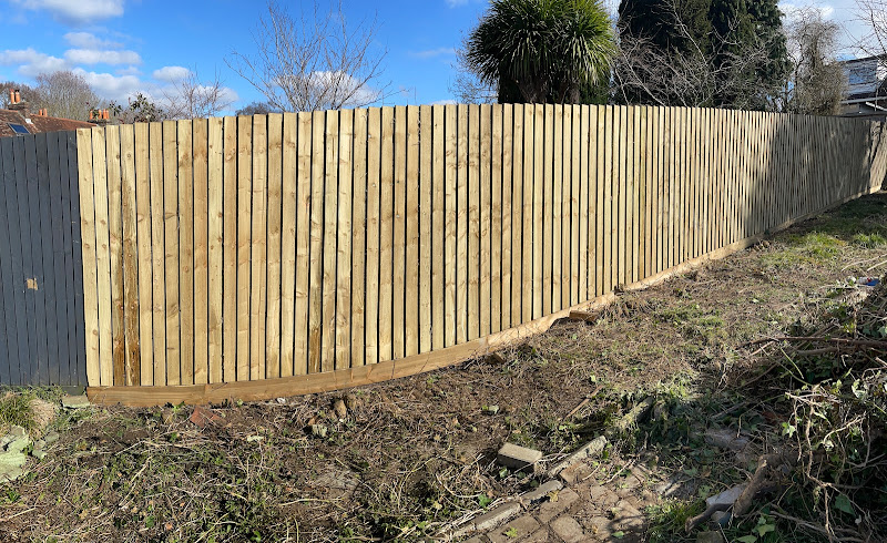 E Reynolds Fencing