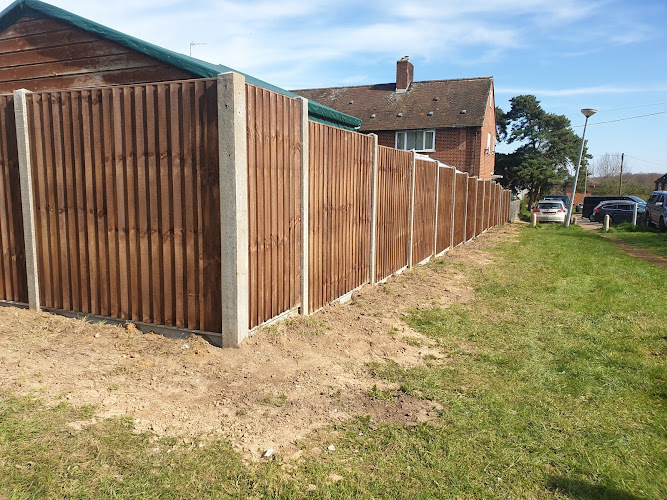 E Reynolds Fencing
