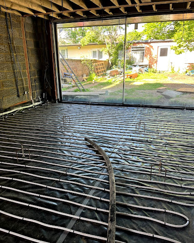 E Reynolds Fencing