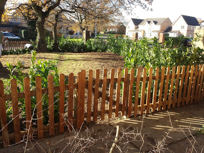 E Reynolds Fencing