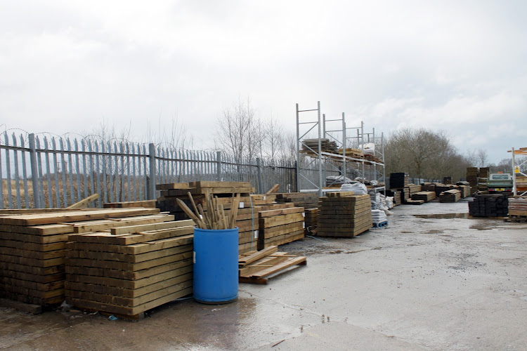 E Reynolds Fencing