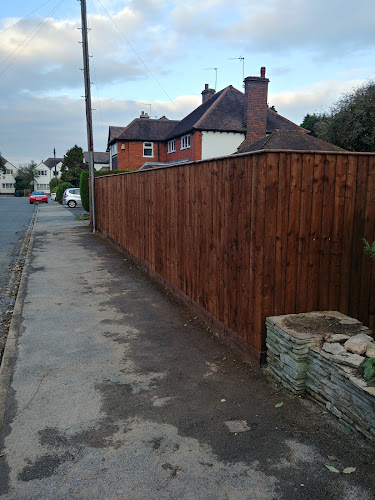 E Reynolds Fencing