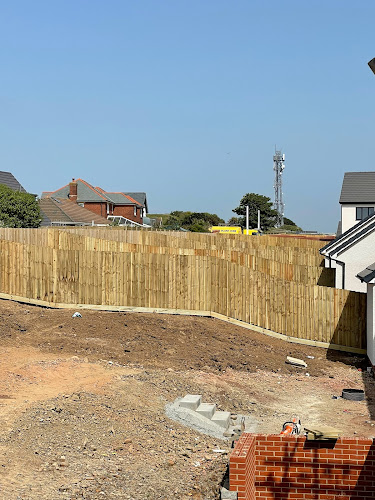 E Reynolds Fencing