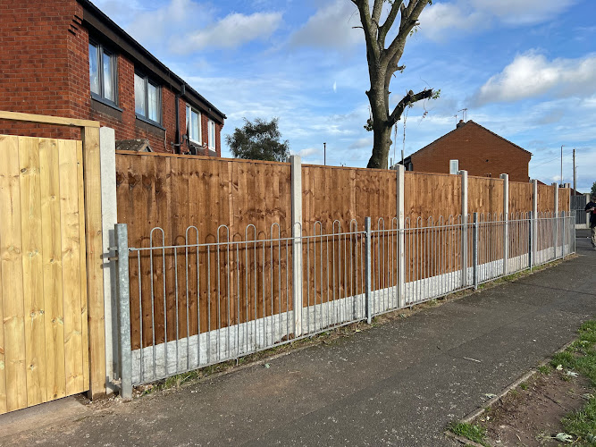 E Reynolds Fencing