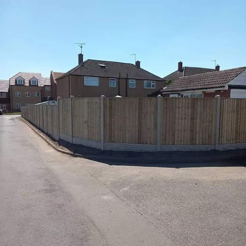 E Reynolds Fencing