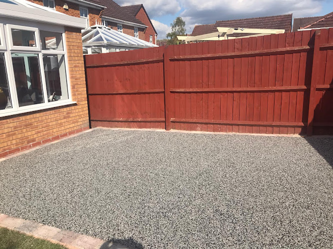 E Reynolds Fencing
