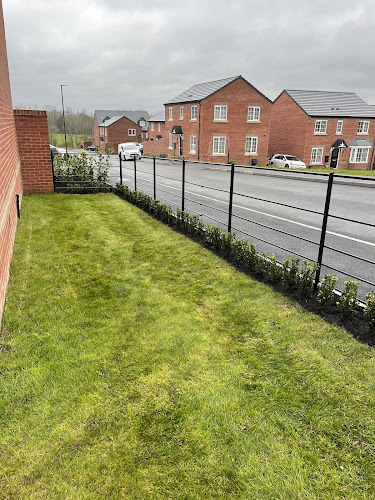 E Reynolds Fencing