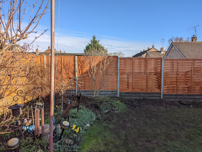 E Reynolds Fencing