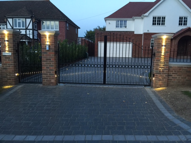 E Reynolds Fencing
