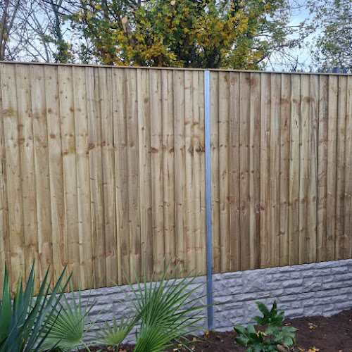 E Reynolds Fencing