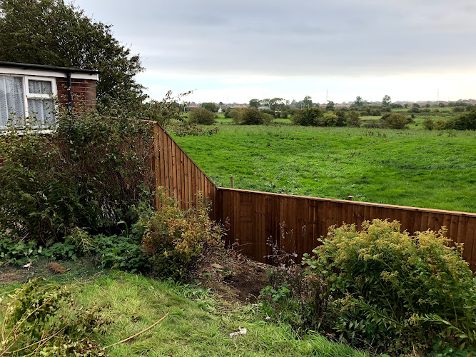 E Reynolds Fencing