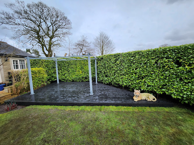 E Reynolds Fencing