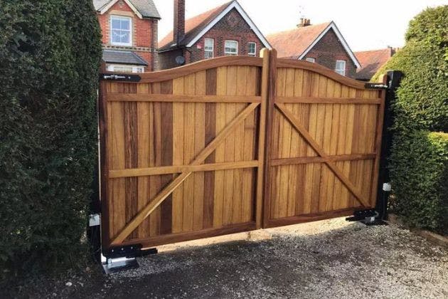 How High Can a Garden Fence Be