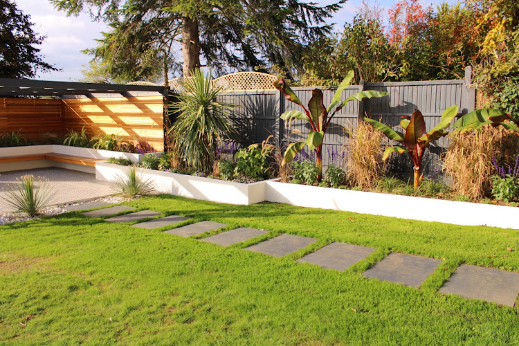 How High Can a Garden Fence Be