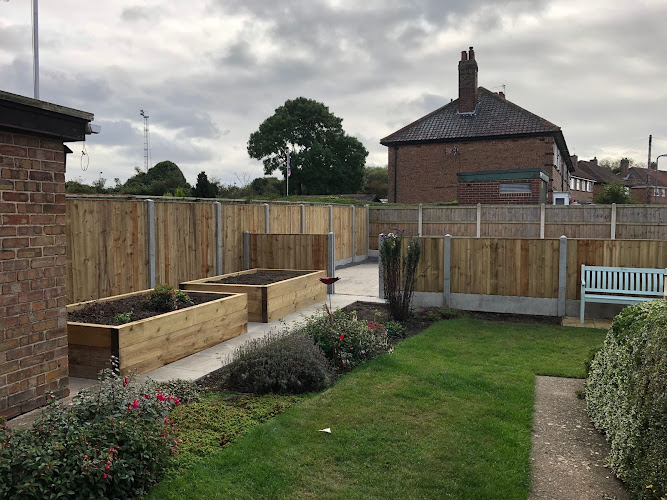 E Reynolds Fencing