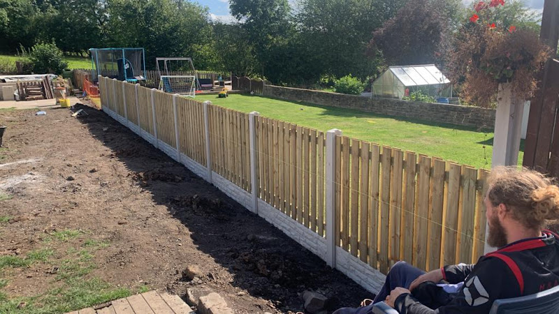 E Reynolds Fencing E Reynolds Fencing