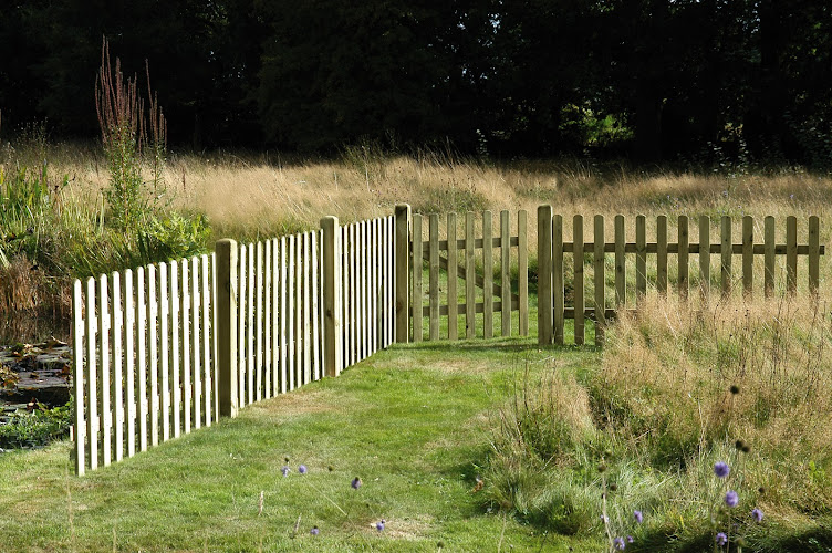 How High Can a Garden Fence Be