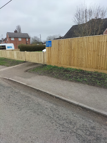 E Reynolds Fencing