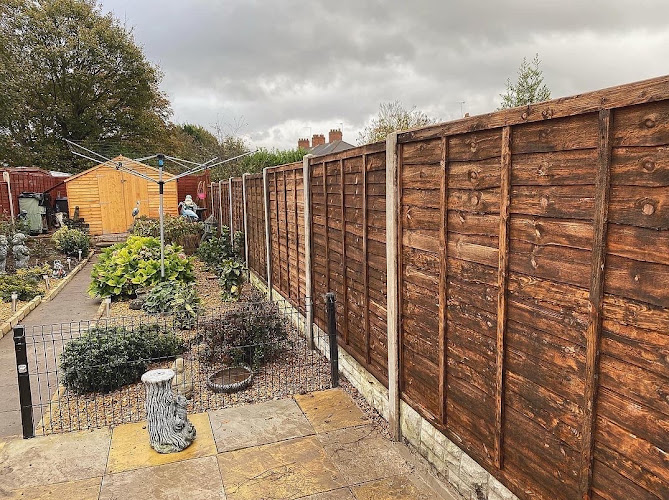E Reynolds Fencing