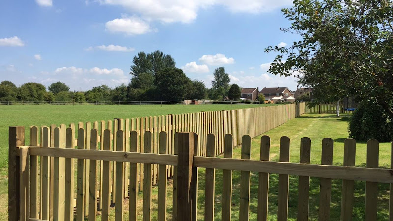 E Reynolds Fencing