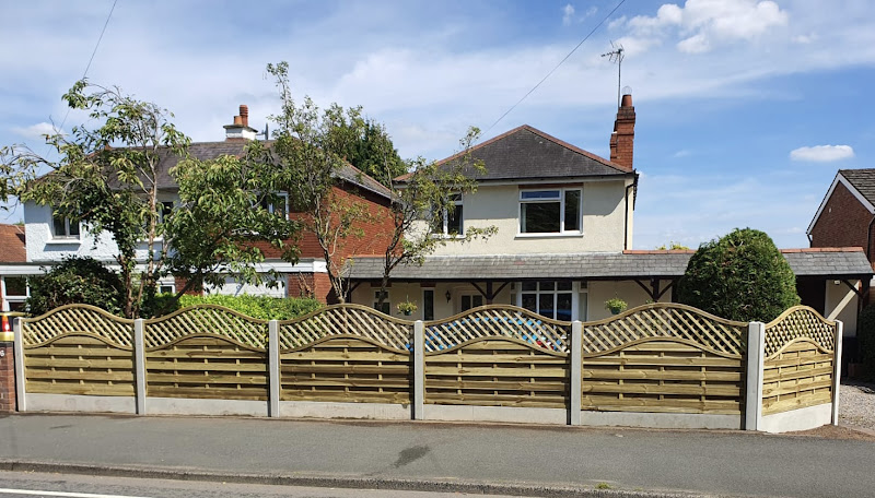 E Reynolds Fencing