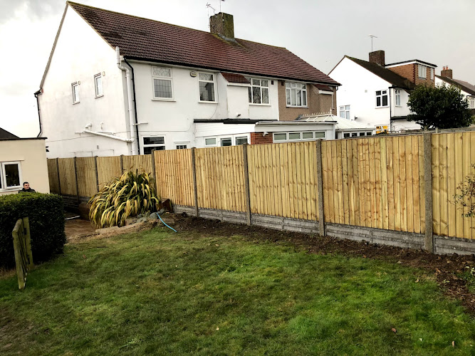 E Reynolds Fencing