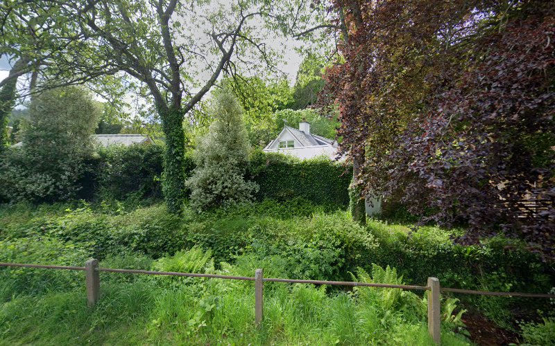 How High Can a Garden Fence Be